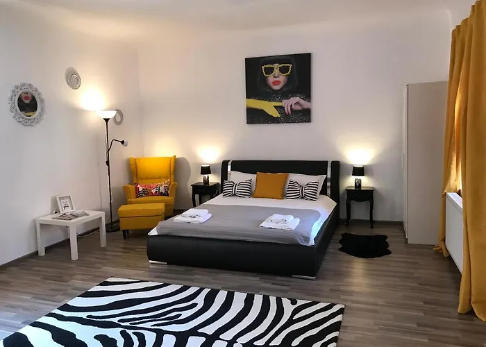 9 Central Residence